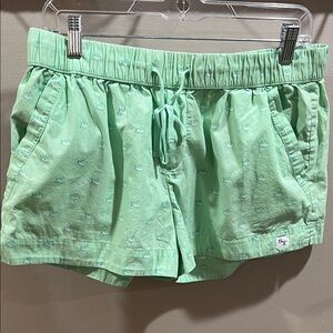 Southern Tide Women's Green Shorts